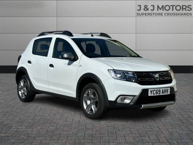 Dacia Sandero Stepway 0.9 TCe Essential 5dr Hatchback Petrol White