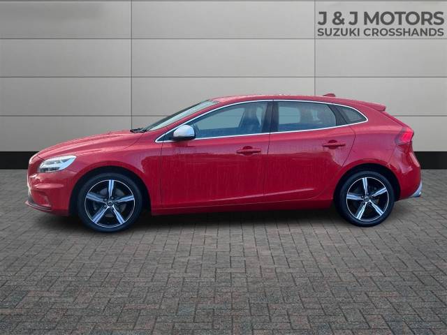 2018 Volvo V40 2.0 T2 [122] R DESIGN Nav Plus 5dr