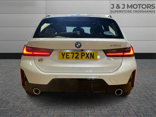 2022 BMW 3 Series 2.0 330e M Sport 5dr Step Auto